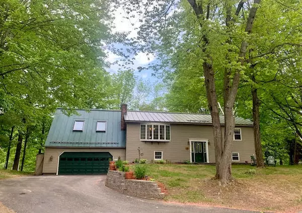 8 Thrushwood PARK, Waterville, ME 04901