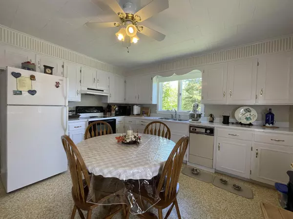 Presque Isle, ME 04769,53 State Park RD