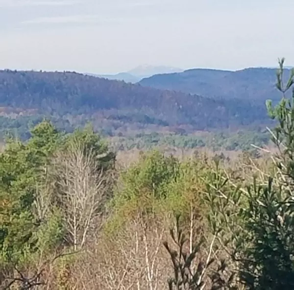 999 Old County RD, West Paris, ME 04289