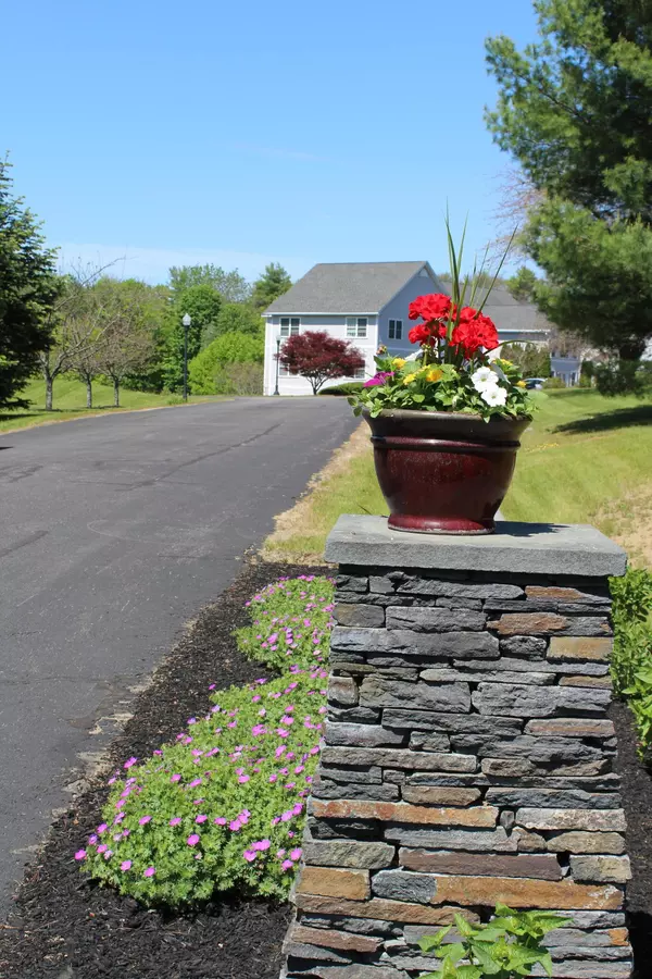 Vassalboro, ME 04989,6 Arrowhead DR #123