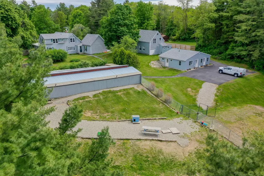 81 Pleasant Hill RD, Freeport, ME 04032