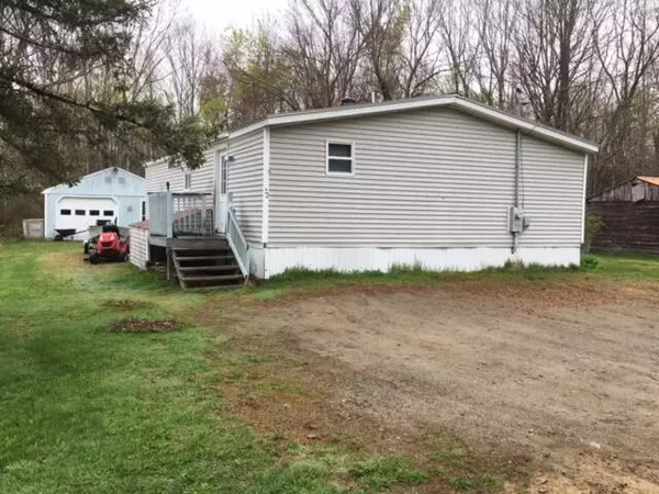 Liberty, ME 04949,73 Robert Shores RD