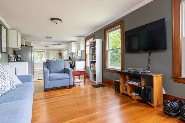 Freeport, ME 04032,10 Guptil AVE