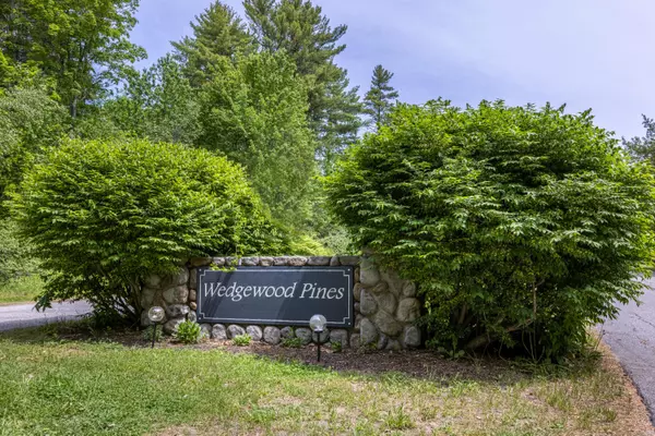 Saco, ME 04072,39 Wedgewood DR