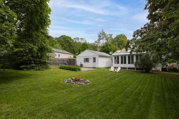 Kittery, ME 03904,19 Old Dennett RD S