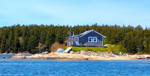 10 Eugley IS, Friendship, ME 04547