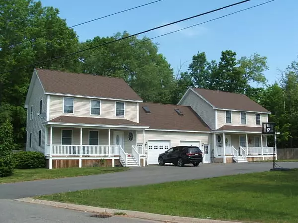 122 Common ST #102, Saco, ME 04072