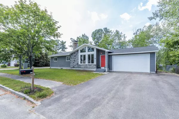 Portland, ME 04103,195 Lane AVE