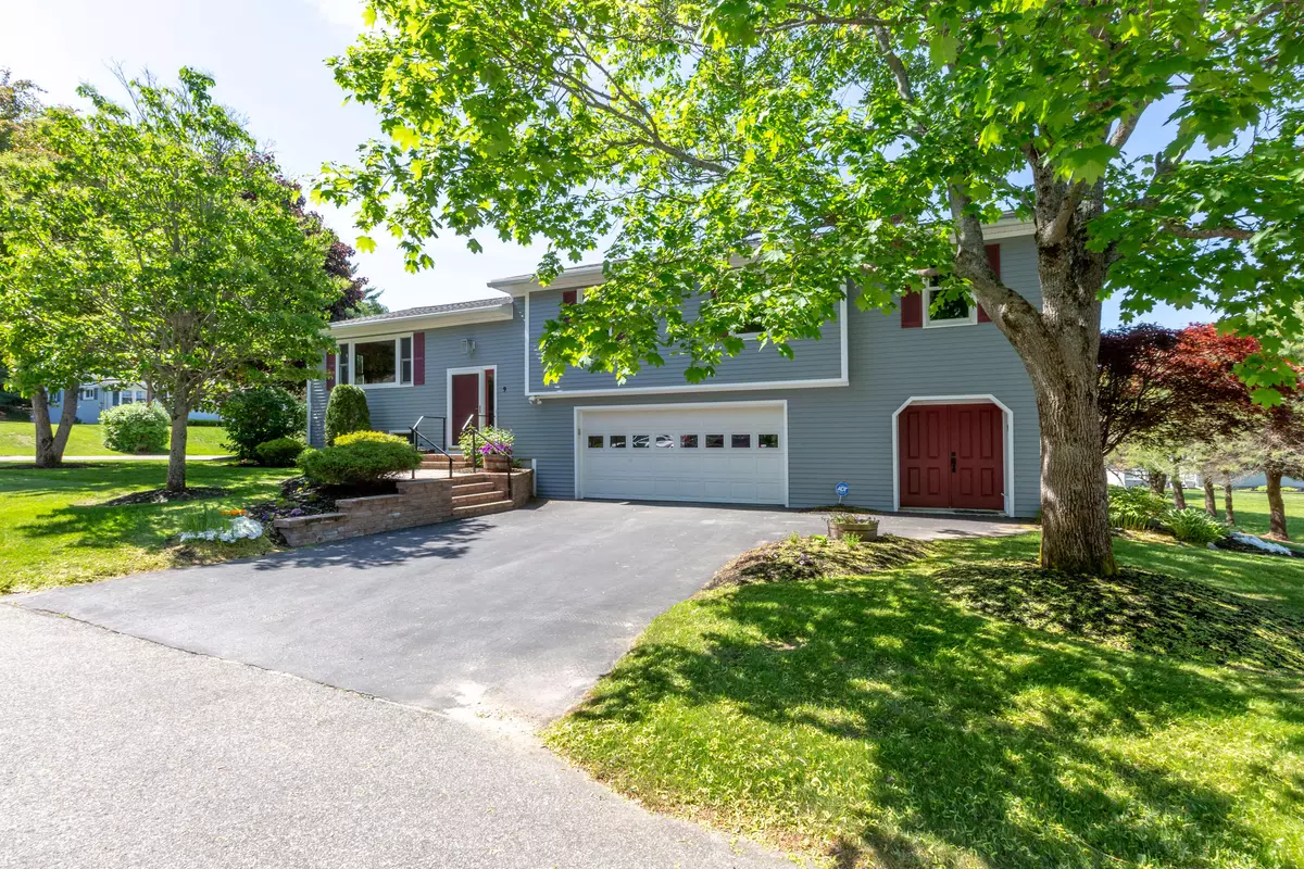 Lewiston, ME 04240,9 Adele ST