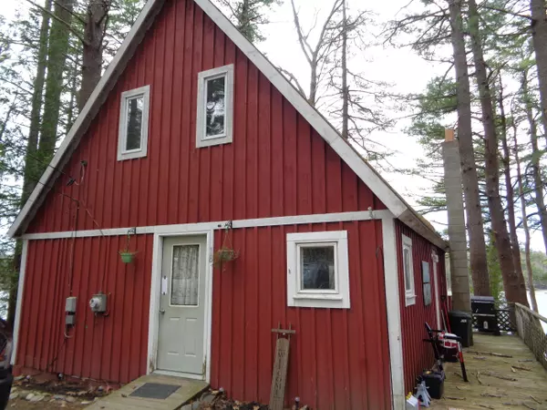 Westport Island, ME 04578,18 Shaw RD