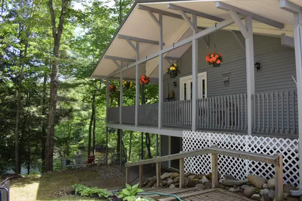 Winthrop, ME 04364,157 Upper Narrows LN