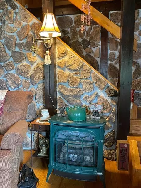 Madawaska, ME 04756,481 Grandview Avenue