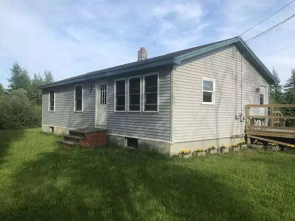 32 Morse Lane, Cherryfield, ME 04622
