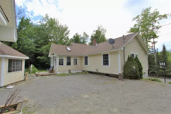 Hermon, ME 04401,266 Mountain View DR