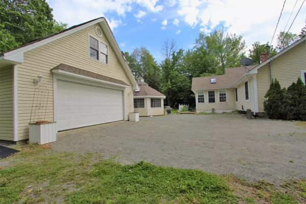 Hermon, ME 04401,266 Mountain View DR