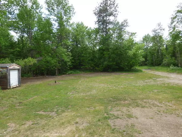 Corinth, ME 04427,20 Oscar DR