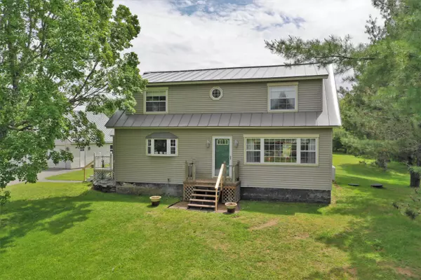 Hermon, ME 04401,850 Fuller RD