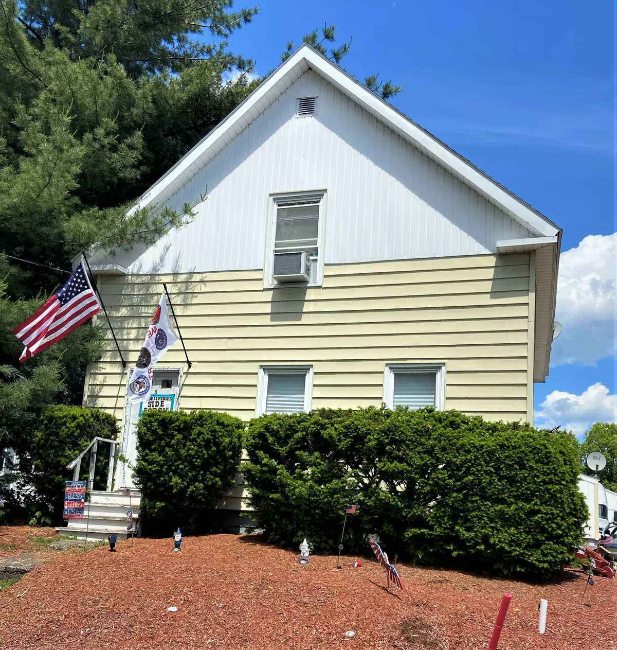 Fairfield, ME 04937,8 Burrill ST