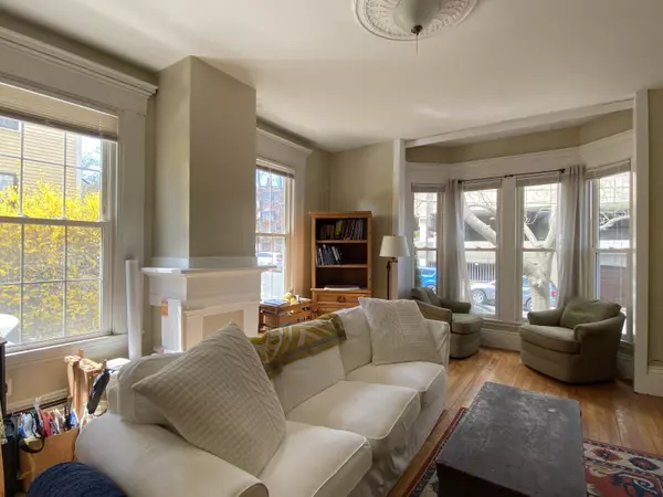 Portland, ME 04101,92 Pleasant ST