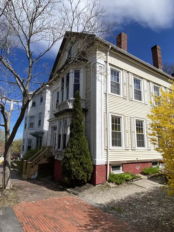 92 Pleasant ST, Portland, ME 04101