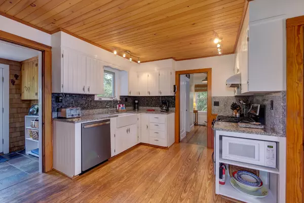 Tremont, ME 04669,15 Columbia AVE