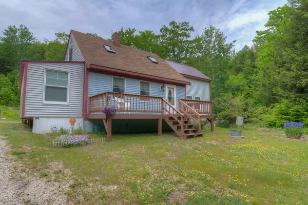 954 Greenwood RD, Norway, ME 04268