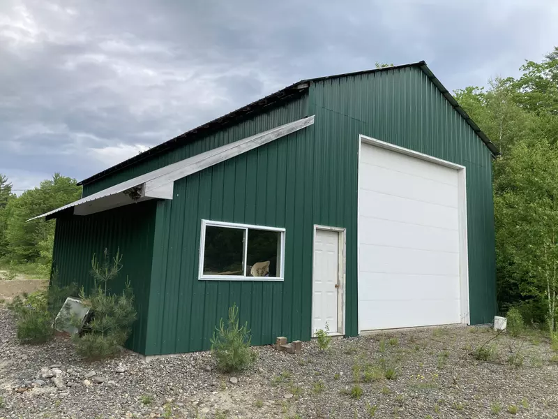 176 Ridge RD, Chesterville, ME 04938