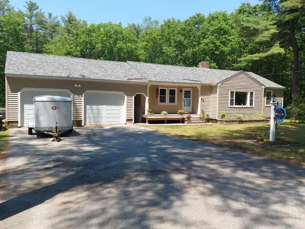 Brunswick, ME 04011,77 Adams RD