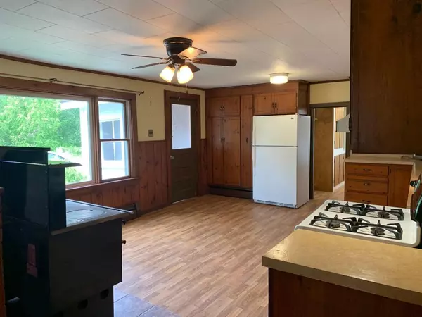 West Gardiner, ME 04345,923 Hallowell Litchfield RD