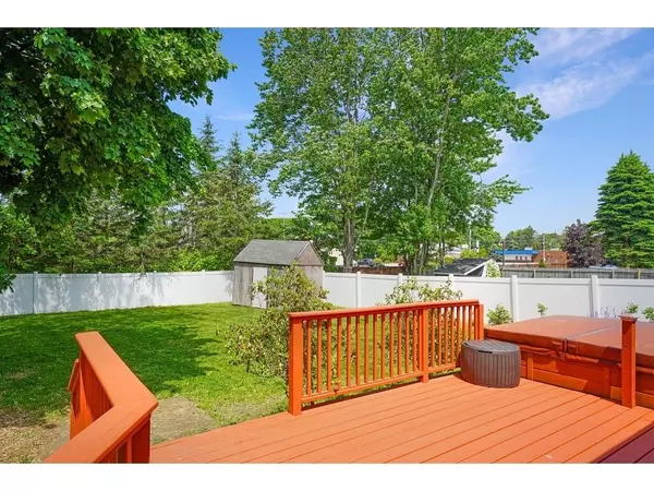 South Portland, ME 04106,29 Daytona ST