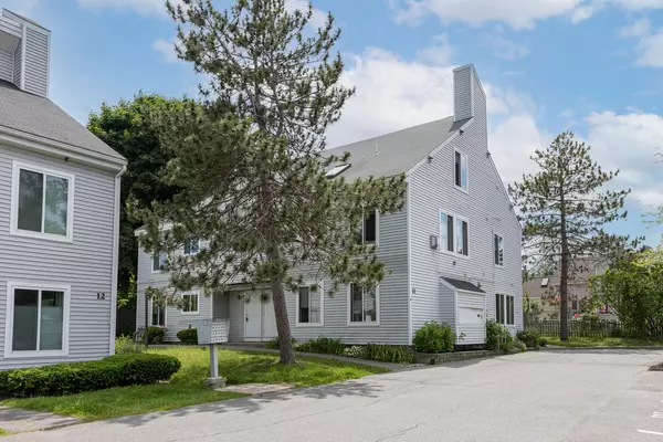 18 Ocean ST #114, South Portland, ME 04106