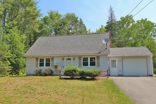 346 Levenseller RD, Holden, ME 04429