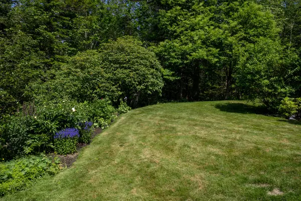 Kennebunkport, ME 04046,9 Washington CT