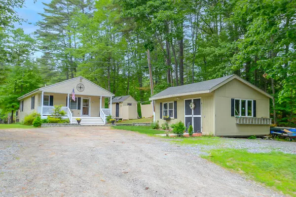 Naples, ME 04055,24 Dillingham RD