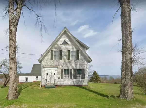 Machiasport, ME 04655,466 Port RD