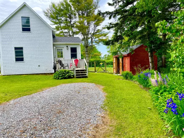 Saint George, ME 04860,7 Second ST