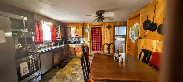 Millinocket, ME 04462,255 Bates ST