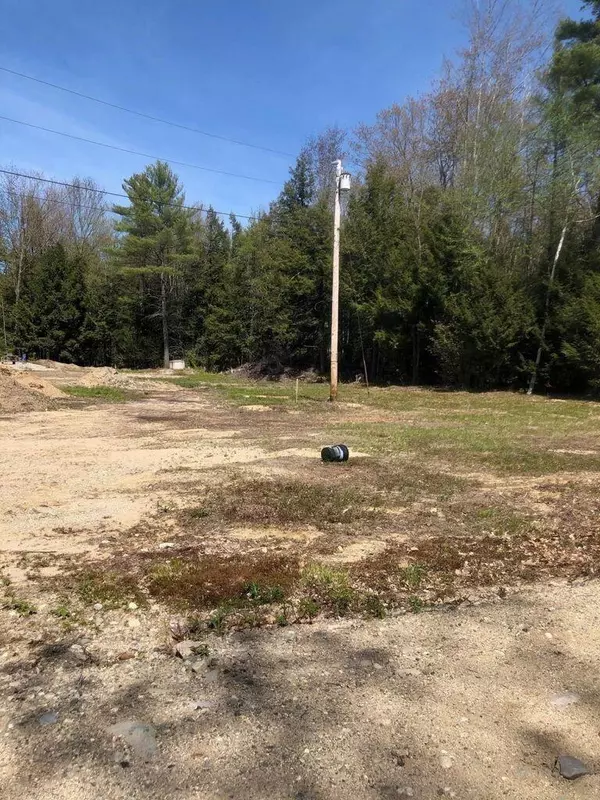 Lyman, ME 04002,24 Tardiff LN