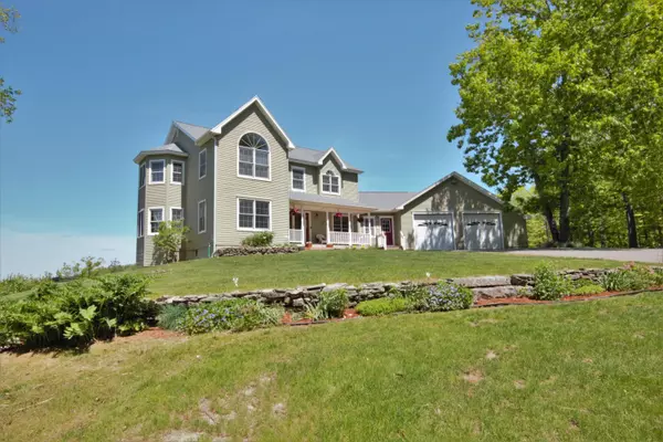 862 North RD, Newburgh, ME 04444