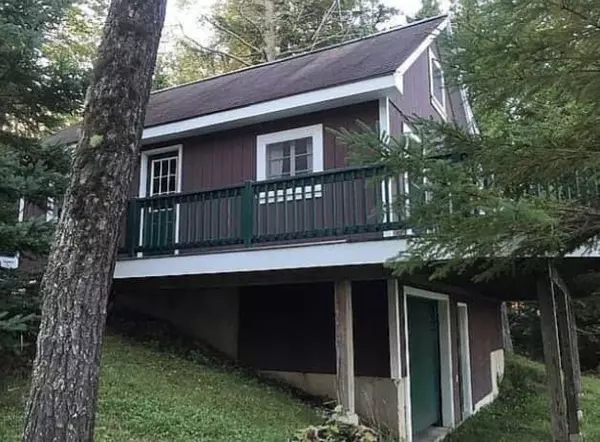 Mount Chase, ME 04765,87 B Log Haven DR