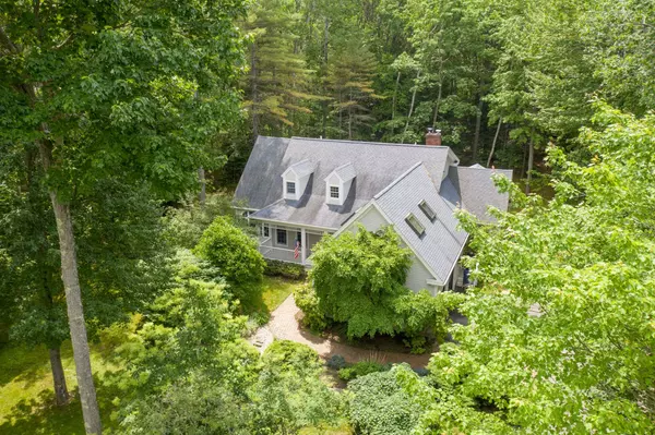 17 Village Brook RD, Yarmouth, ME 04096