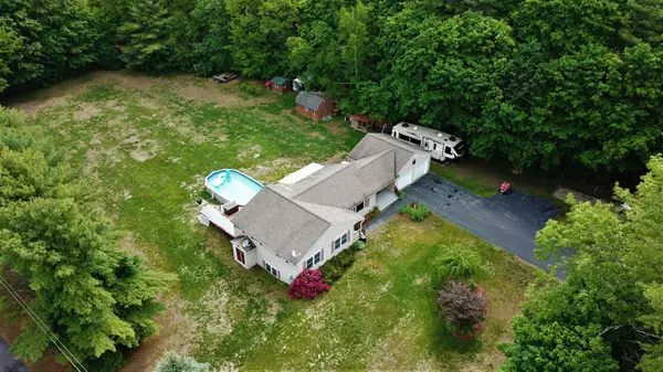 Windham, ME 04062,118 Windham Center RD