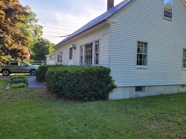 Wilton, ME 04294,19 Eastern AVE