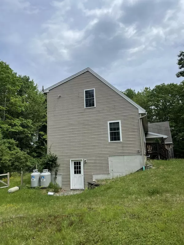 Freeport, ME 04032,75 Farmview LN