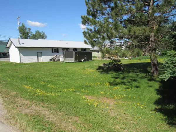 Jackman, ME 04945,473 Main ST