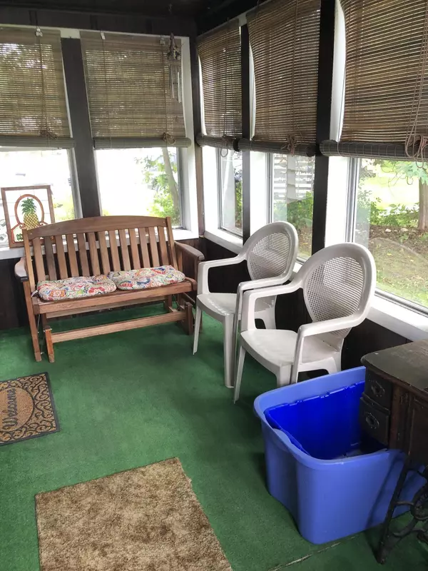 East Millinocket, ME 04430,50 Beech ST