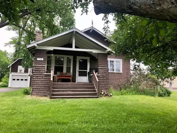 156 Elm ST, Newport, ME 04953