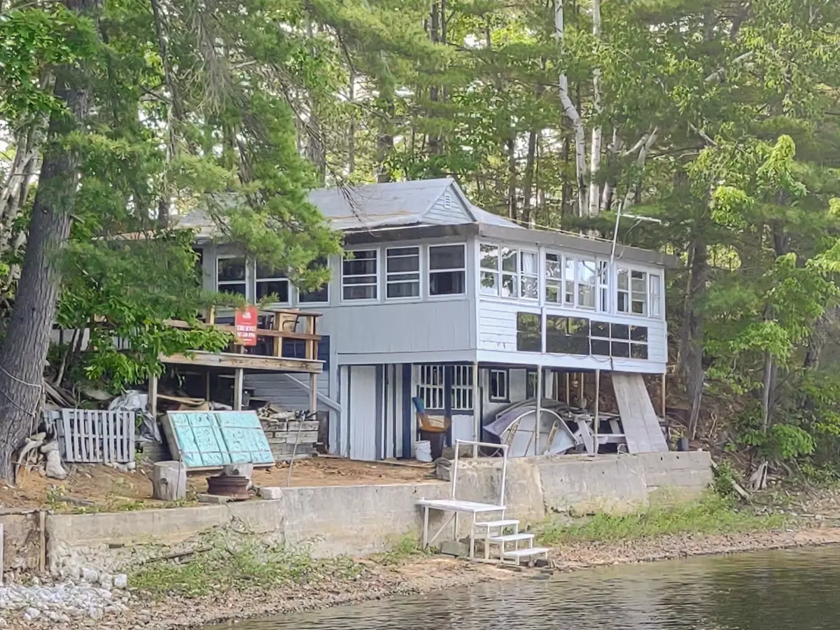 Oxford, ME 04270,263 Caldwell LN