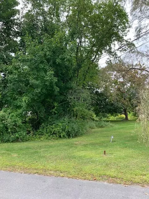 Freeport, ME 04032,0 Independence DR