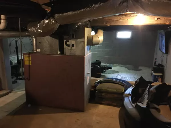 Poland, ME 04274,304 Hardscrabble RD